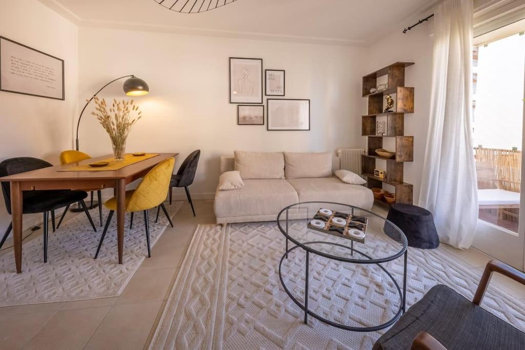 06B - Beautiful 2 Rooms With Terrace Sea View โรกบรูน-กัป-มาร์แต็ง ภายนอก รูปภาพ