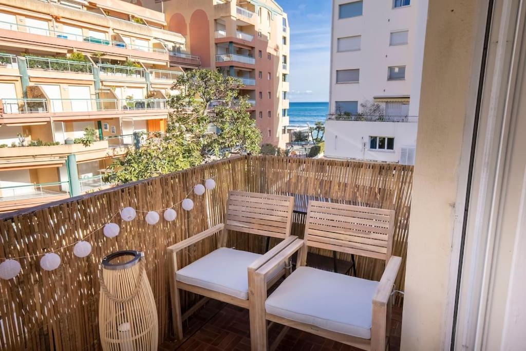 06B - Beautiful 2 Rooms With Terrace Sea View โรกบรูน-กัป-มาร์แต็ง ภายนอก รูปภาพ