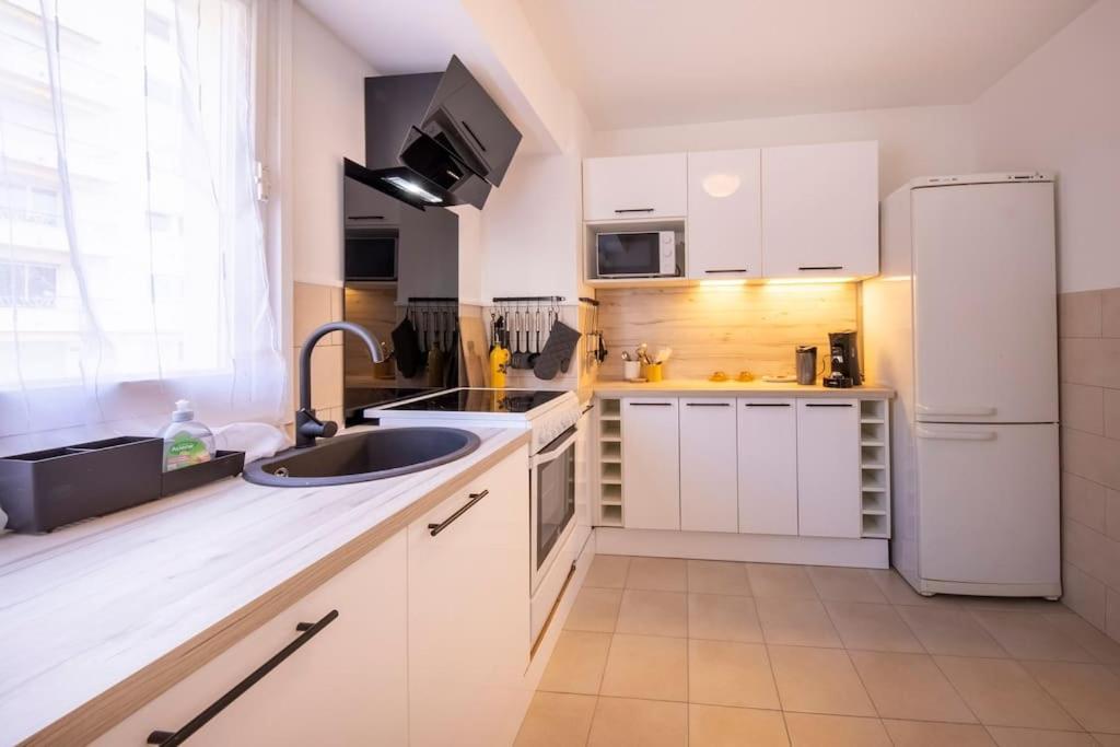 06B - Beautiful 2 Rooms With Terrace Sea View โรกบรูน-กัป-มาร์แต็ง ภายนอก รูปภาพ